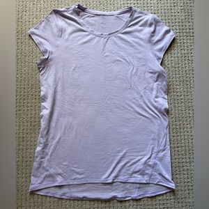 Lululemon tee